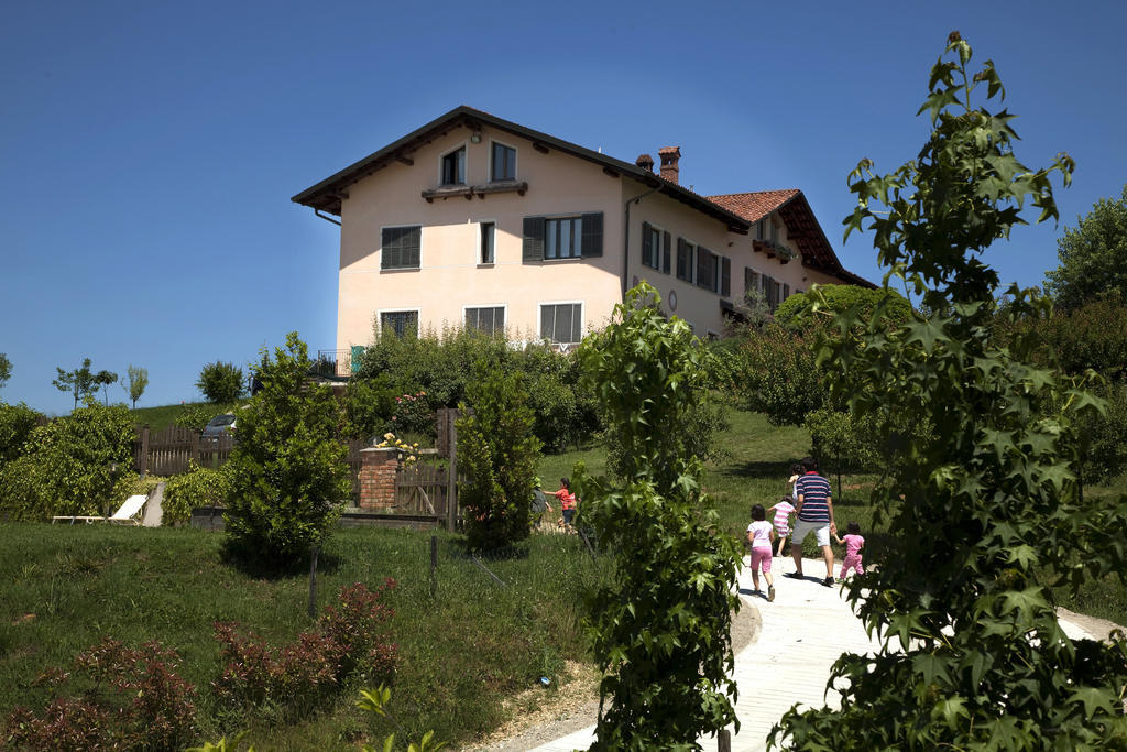 Cascina Papa Mora Vila Cellarengo Exterior foto